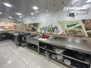  8 مطعم للبيع  restaurant for sale