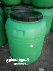  26 براميل بلاستيك + حديد