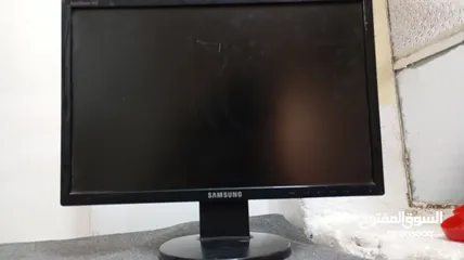  1 شاشه كمبيوتر