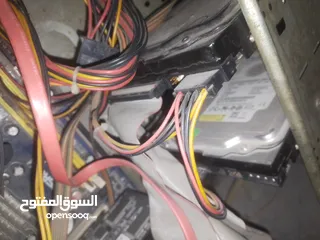 1 كمبيوتر للبيع