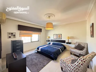  30 شقة مفروشة للإيجار 200م2 ( Property 40418 )-175089930