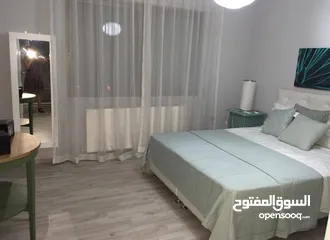  23 شقة فاخرة - مفروشة - عبدون - 4نوم 2ماستر - 260م - تدفئة غاز - اعلان رقم - O464