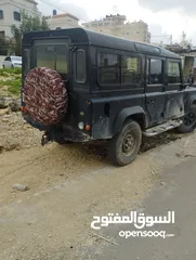  4 ديفندر 2008 للبيع