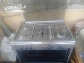  1 غاز وفرن مستعمل بسعر. مغري بحاله جيده النوع national green