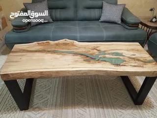  14 تحف خشبية يدوية