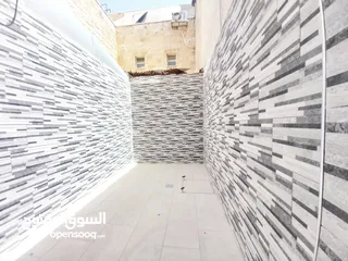  2 فيلا للايجار في مرج الحمام  ( Property 32744 )-175124160