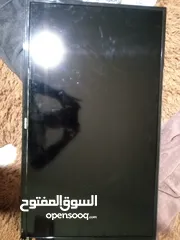  1 شاشة خربانة