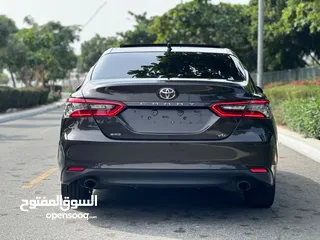  6 TOYOTA CAMRY +SE 2022