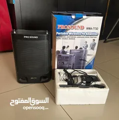  1 Speaker with wireless microphones