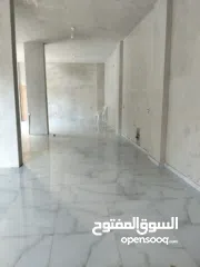  9 مخازن للايجار