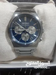  1 ساعة سيكو وكالة مع كامل اغراضها