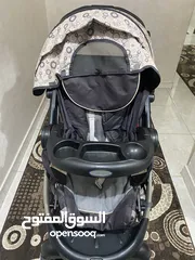  8 عرباية Graco بحاله ممتازه