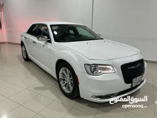  2 Chrysler 300 Limited