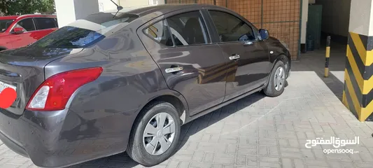  1 Sunny Nissan 2018 1.4AT Phantom Grey