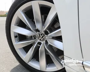  7 Volkswagen Passat  2023 Ref#C017954