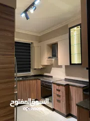  7 شقه مفروشه فاخره للايجار الاسبوعي او الشهري خلف مستشفى ابن الهيثم وقريبه من جميع خدمات مطاعم ومولات