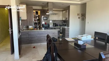  4 شقة مميزة للبيع في اليادودة