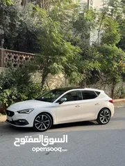  3 سيات ليون اف القصه الجديده