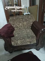 2 بدي ابيع طقم كنب الصالون (مستعمل )