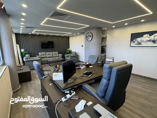  2 مكاتب مفروشة للايجار دبي القرهود مساحة 200 قدم