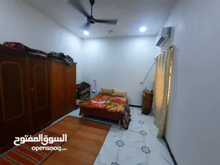  8 بيت للبيع الصالحيه مقابيل شارع ماجد الحداد