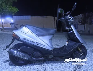  1 دراجة سوزوكي 100 CC