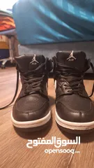  4 Nike Air jordans black and white