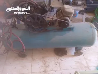  2 عده محل بناشر بحاله جيده