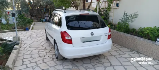  2 سكودا فابيا 2012