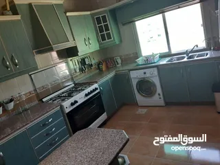  6 شقة للبيع بجانب فندق الجوابرة