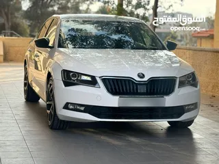  1 سكودا سوبيرب موديل2020 وترخيص 2019 فحص ممتاز ولا غرام بويه  مطور 1500 بنزين