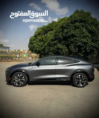  5 ford Mustang mach e primum 2021