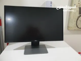  4 Dell Monitor 24 inch