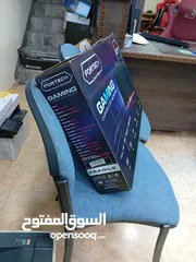  4 شاشة فورتك منحنية 165 هيرتز 27 بوصة