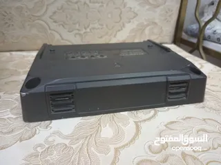  5 للبيع Amplifier مع بازوكا ب 25 ريال