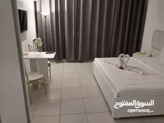  12 غرف نظام اجنحه فندقيه مفروش بجانب مستشفى الاردن