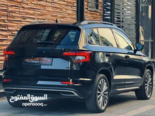  8 عرض خاص وحصري لأصحاب الإعفاءات الجمركية  سكودا كاروك سبورت لاين بلاك إيديشن متوفر ديزل ، متوفر بنزين