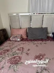  1 تخت مزوج مع فرشة ريم