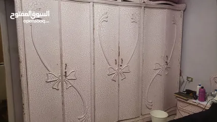  2 غرفة نوم مستعمله للبيع على وضعها