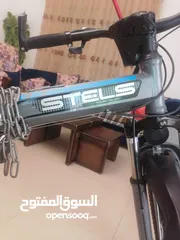  4 بسكليتات...