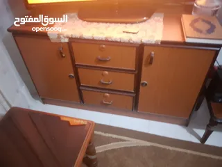  5 للبيع كامل الموجودات