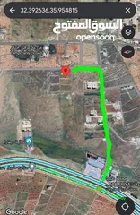  4 أرض استثمارية للبيع بالقرب من جامعة اربد الأهلية - جرش ( بليلا / كبر ) مطلّة على الشارع الرئيسي