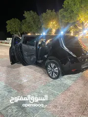  16 نيسان ليف 2013
