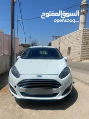  2 فورد فيستا للبيع