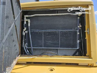  1 لودر كاتربلر 966H بحالة ممتازة للبيع بسعر مغري