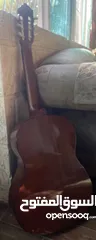  8 Yamaha C40 Classical Guitar جيتار C40 ياماها كلاسيكي