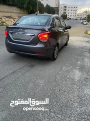  11 هيونداي i10أتوماتيك 2015