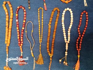  7 مسابح وعقود واطواق مشكله منوعه للبيع في اربد