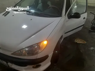  14 بيجو 206 2010 سيدان للبيع بشكل مستعجل