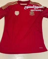  3 بلايز رياضيه كرة قدم جوده شبه جديد